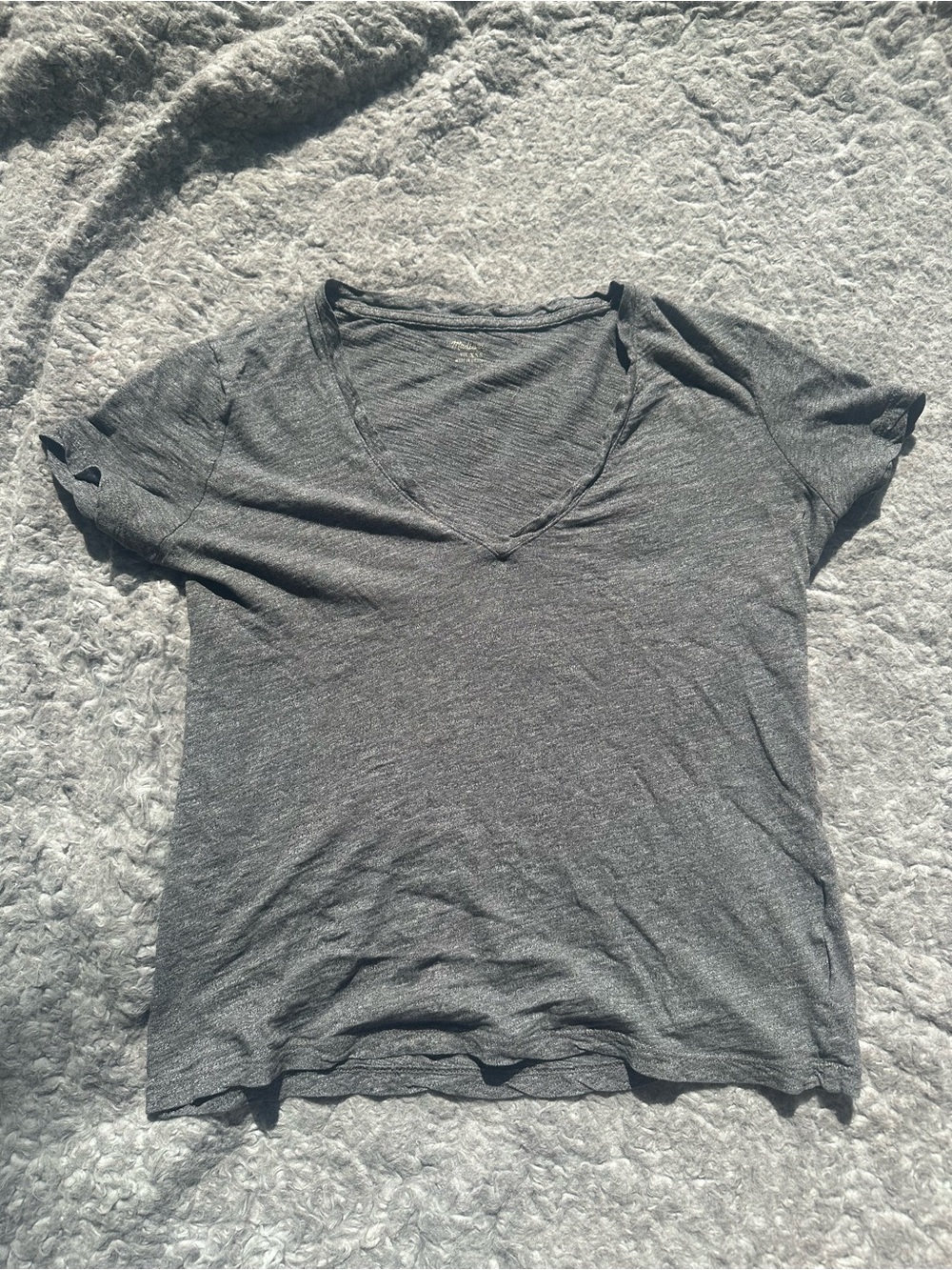 Madewell Women's Charcoal Gray V-Neck Short Sleeve Tee
